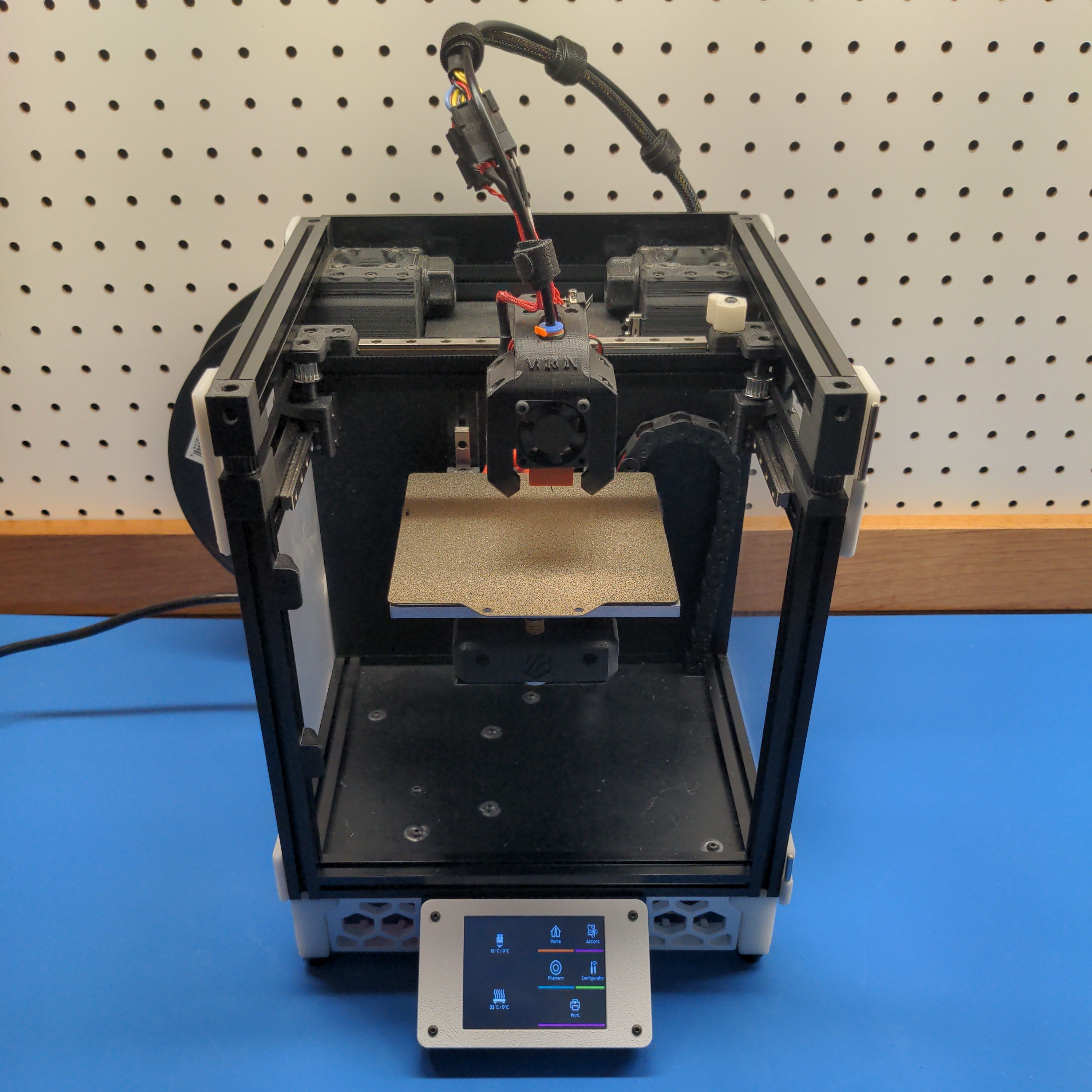 V0 3D Printer with LCD Mount